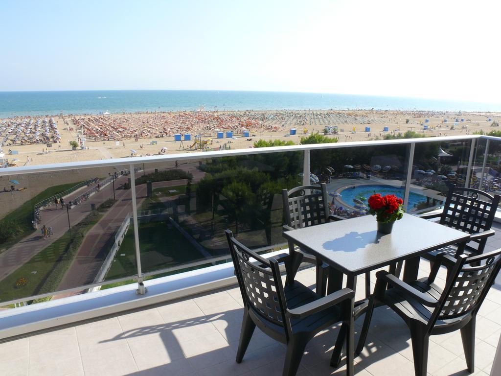 Residence Panorama Apart Hotel Bibione Habitación foto