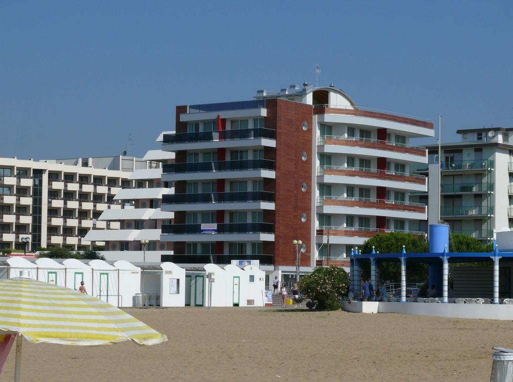 Residence Panorama Apart Hotel Bibione Exterior foto
